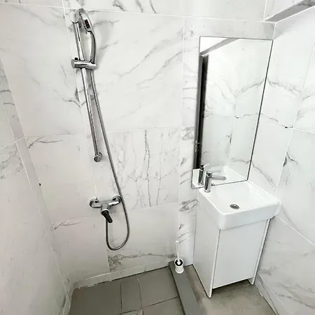 Appartement Nemesis Second Floor In Downtown