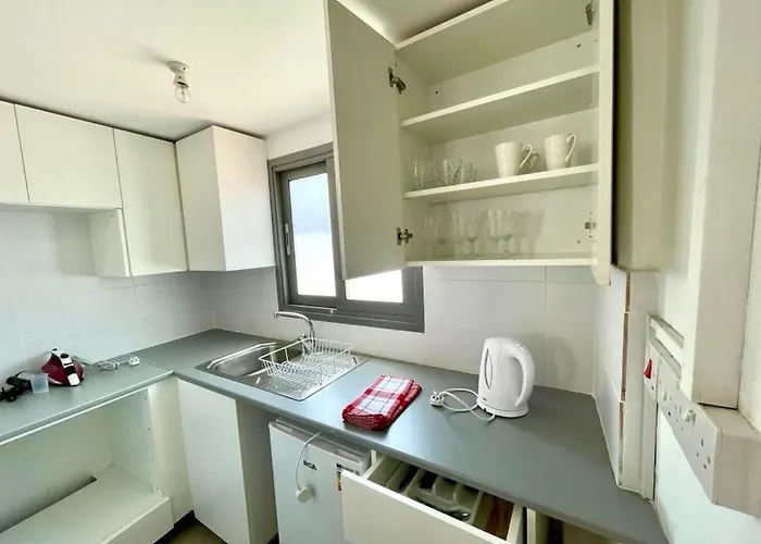 Nemesis Second Floor In Downtown *